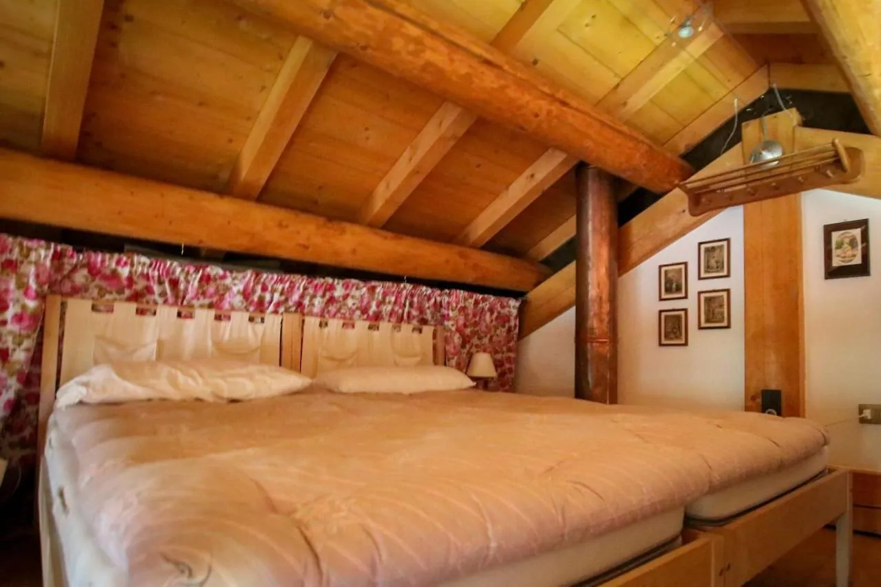 Baita Agaz Sovramonte Holiday home